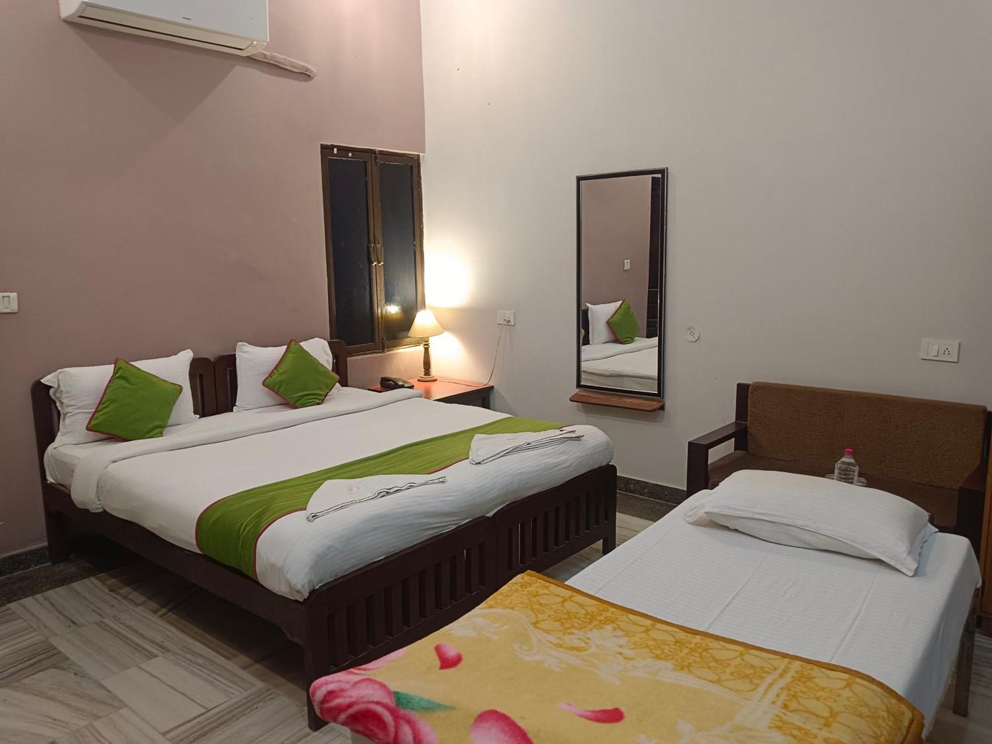 Hotel Mewad Haveli Pushkar Buitenkant foto